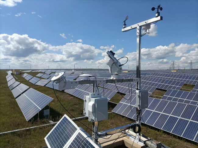 ??光伏發(fā)電環(huán)境監(jiān)測(cè)系統(tǒng)是一款什么設(shè)備？